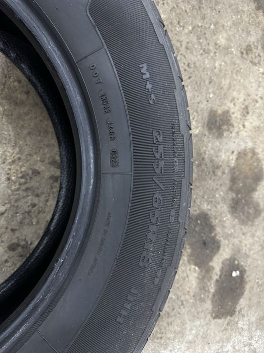 Opony całoroczne 255/65R18