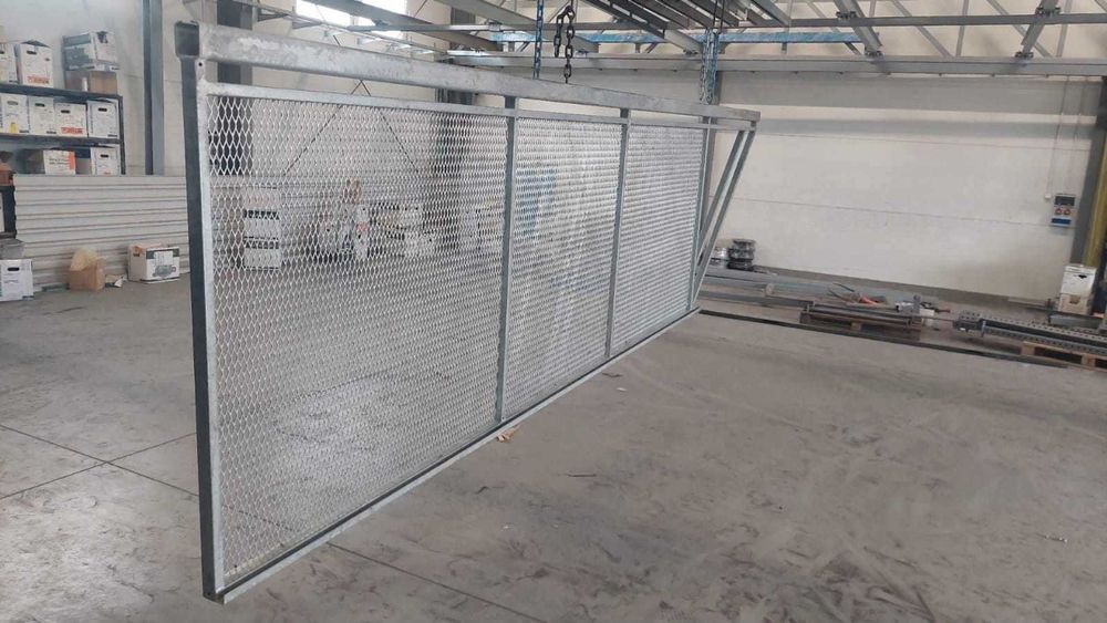 Brama 4060/1440/1520 z prześwitem