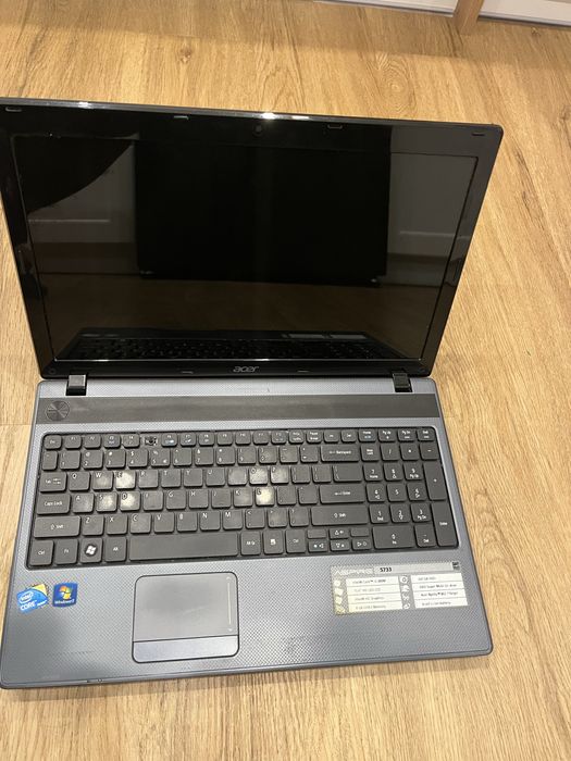 Laptop Acer Aspire 5733