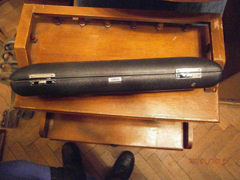 Flet poprzeczny YAMAHA YFL-381 sygn. próbą srebra 925