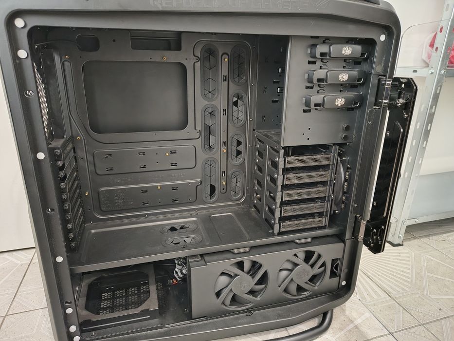 Cooler Master Cosmos II