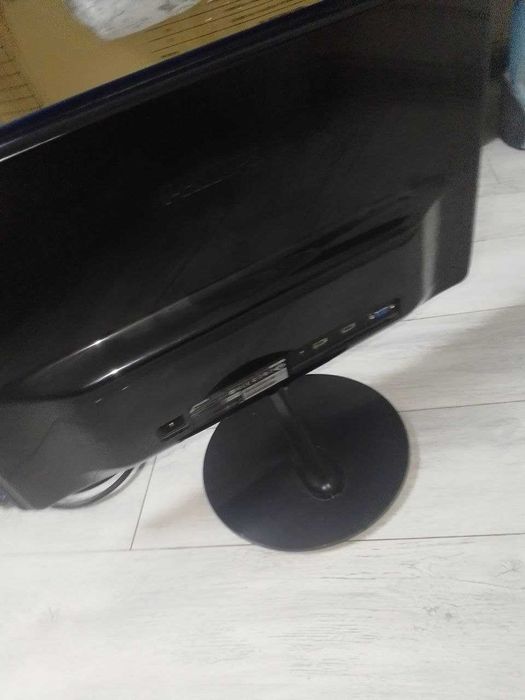 Монітор Philips  23.6" Full HD