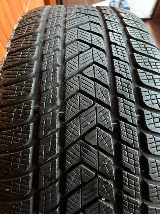 Шина 275/40/r22 Pirelli Scorpion (Run Flat)