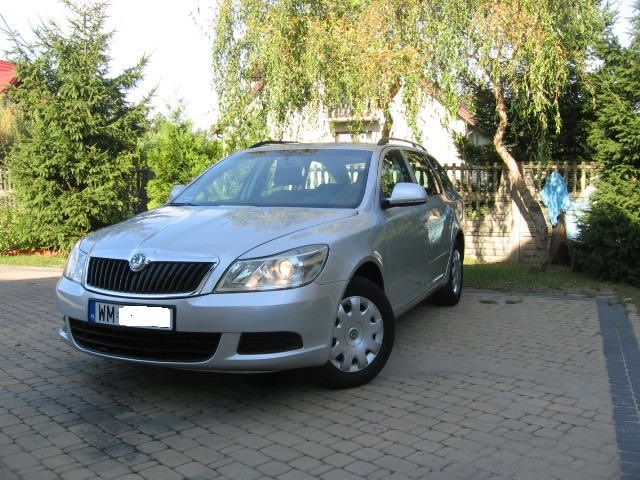 Skoda Octavia 2009,1.6 102KM MPI,Elegance,Niski Przebieg:141 tys,Mińsk Mazowiecki