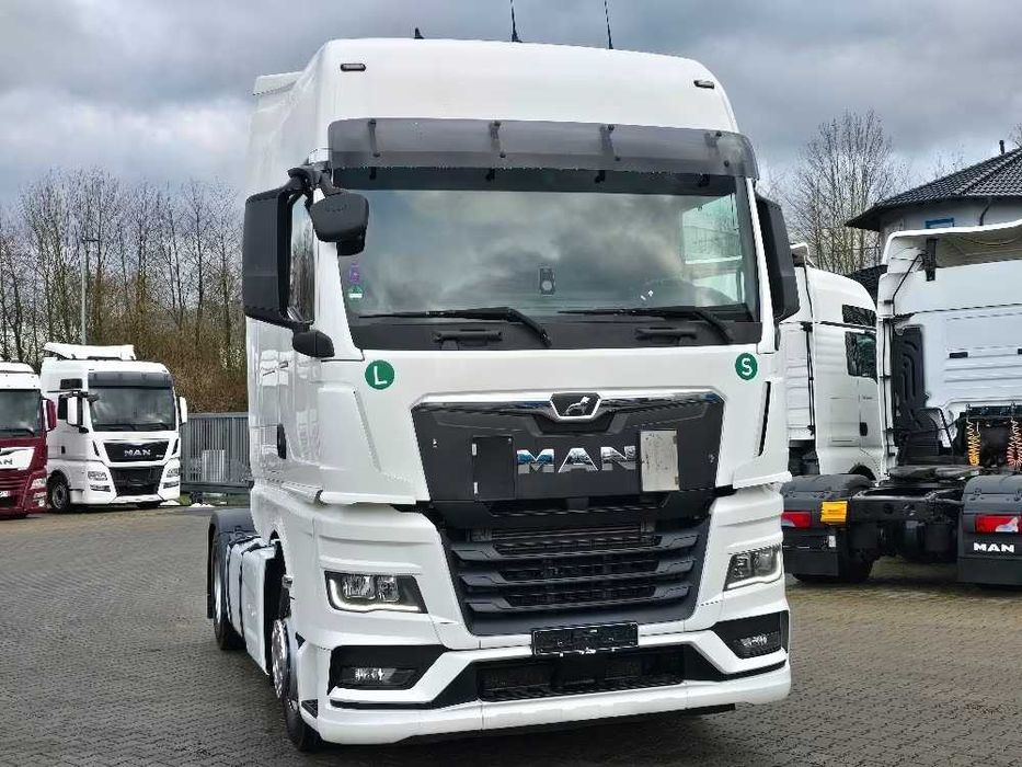 Фари MAN TGX Розборка