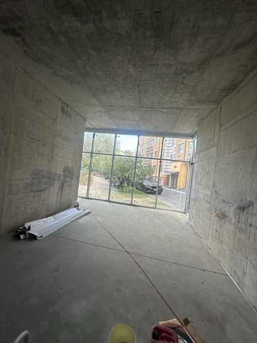 комерційне приміщення, косметологія стоматологія харчова промисловість