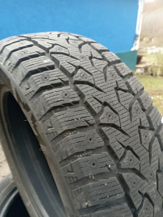 Продам зимову резину 2024 року 205/55/R16 !!стан нової!!