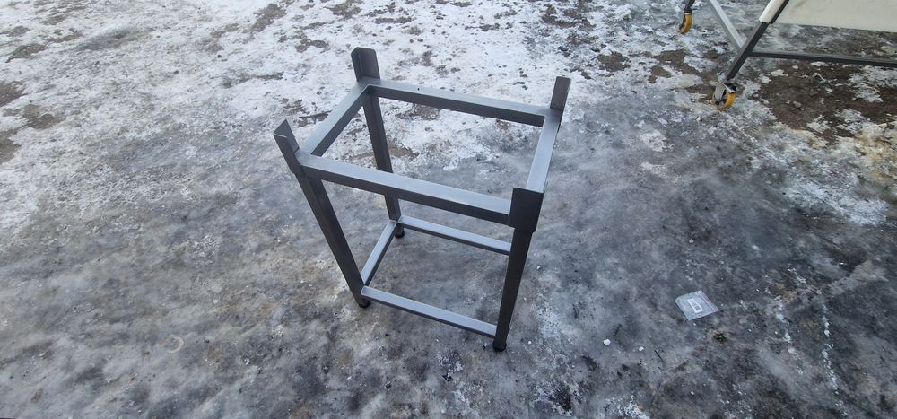 Stół rozbiorowy masarski  nierdzewny pojemnik