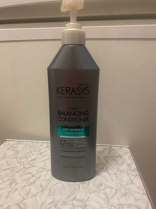 Кондиціонер Kerasys hair clinic system balancing conditioner 600мл