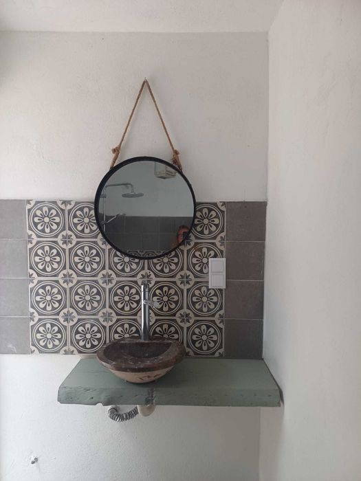 Quarto com casa de banho privado