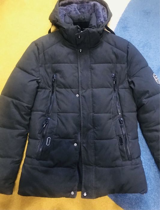 Чоловіча тепла зимова куртка з хутряним капюшоном, стан 5+