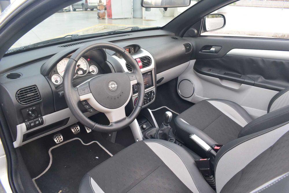 Opel Tigra TwinTop 1.4 45.000 Kms