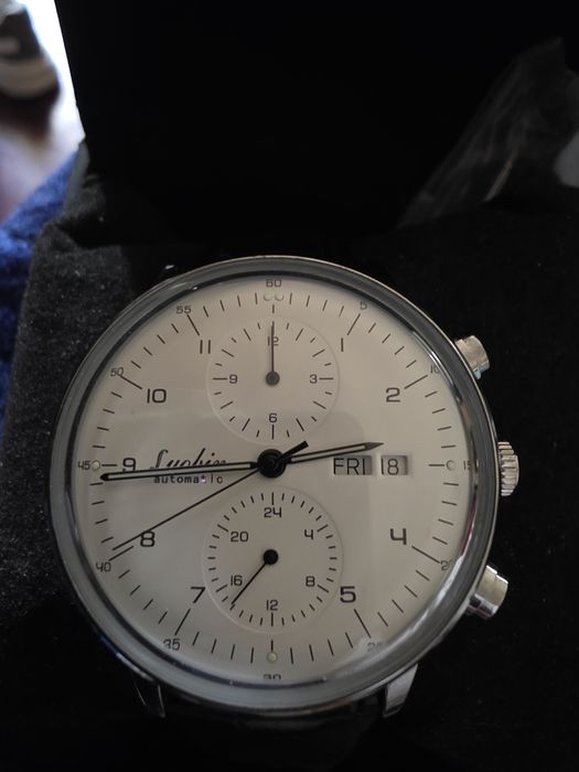 Relógio automático