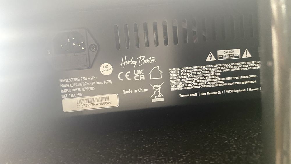Harley Benton HB-80B – Amplificador para Baixo – Excelente Estado