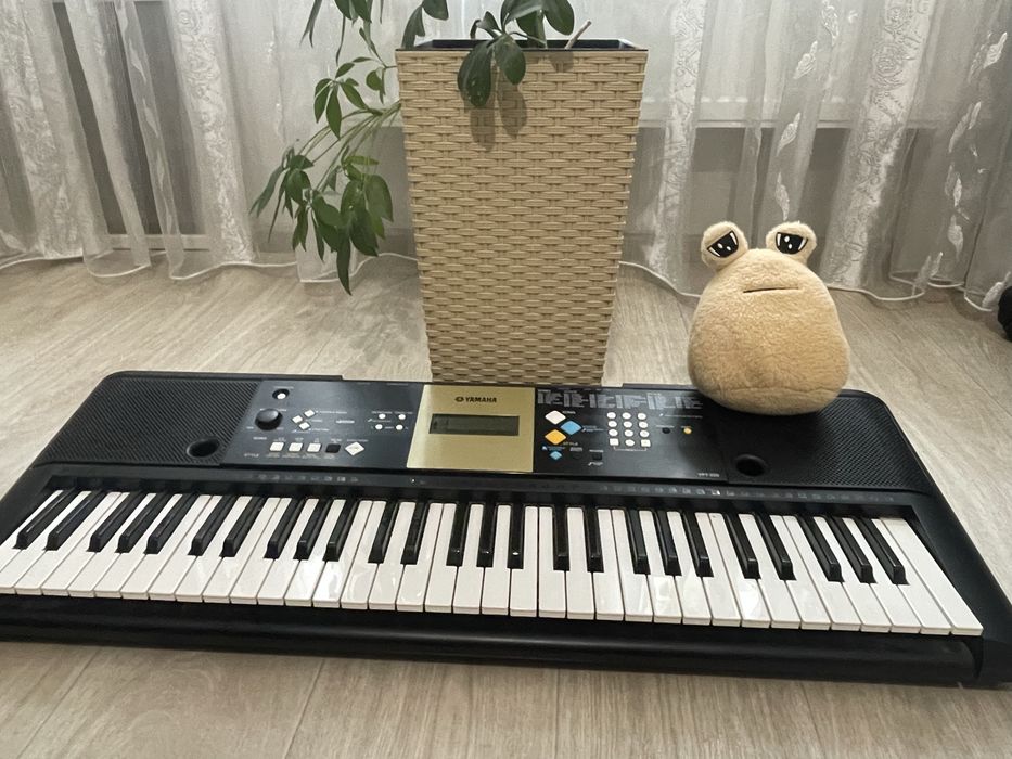 Синтизатор Yamaha YPT220