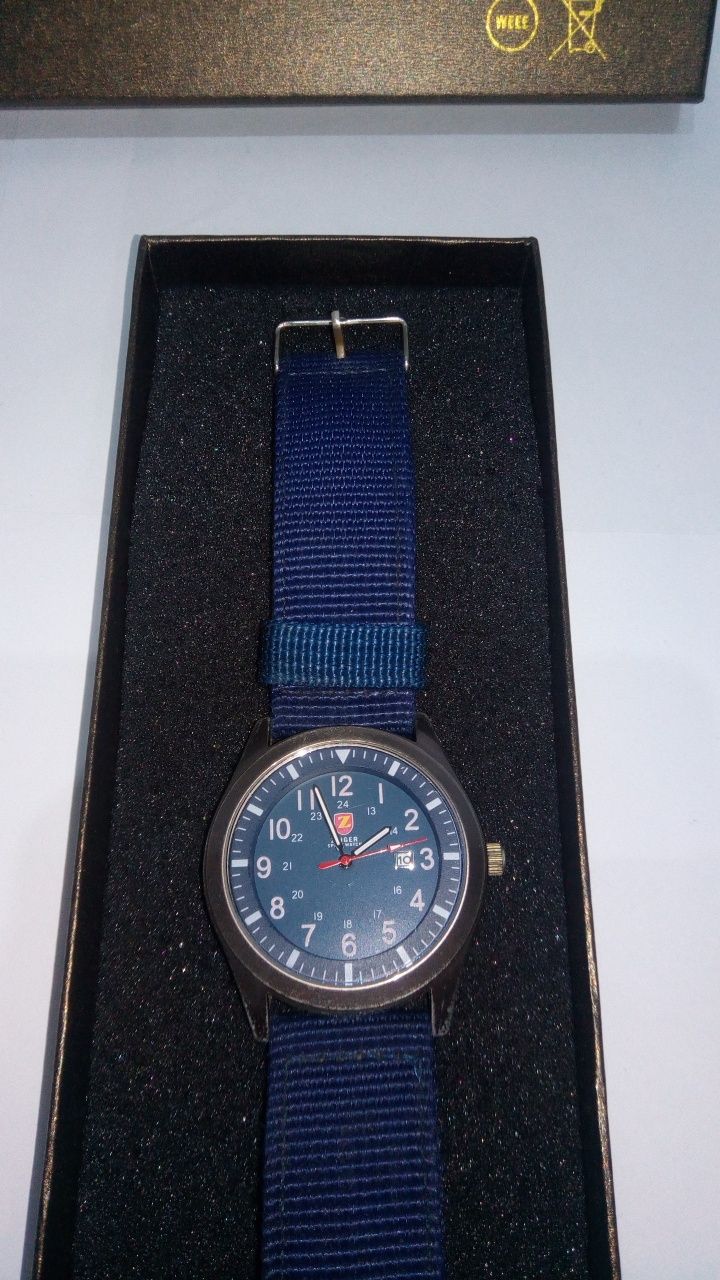 Zeiger sport watch discount