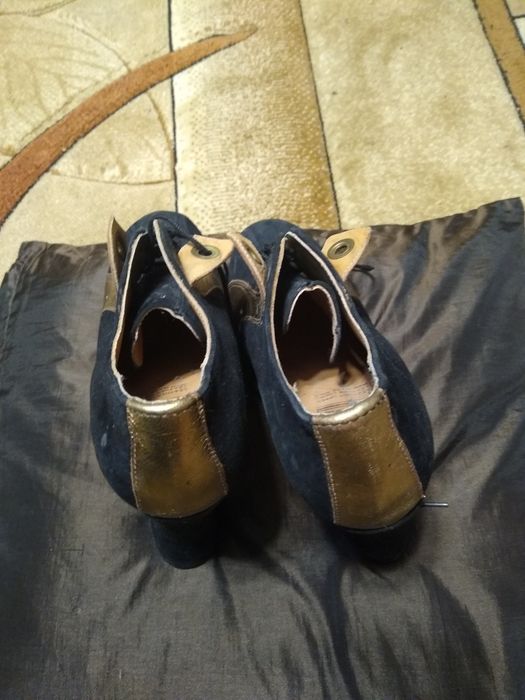 buty koturny rozmiar 39 czarno zlote