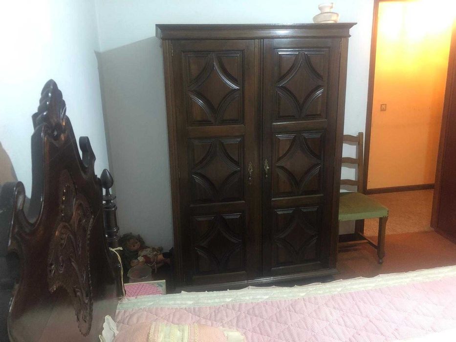 Quarto solteiro madeira macica