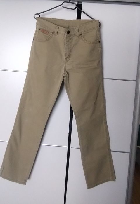 Spodnie bawełniane  męskie Wrangler r 32