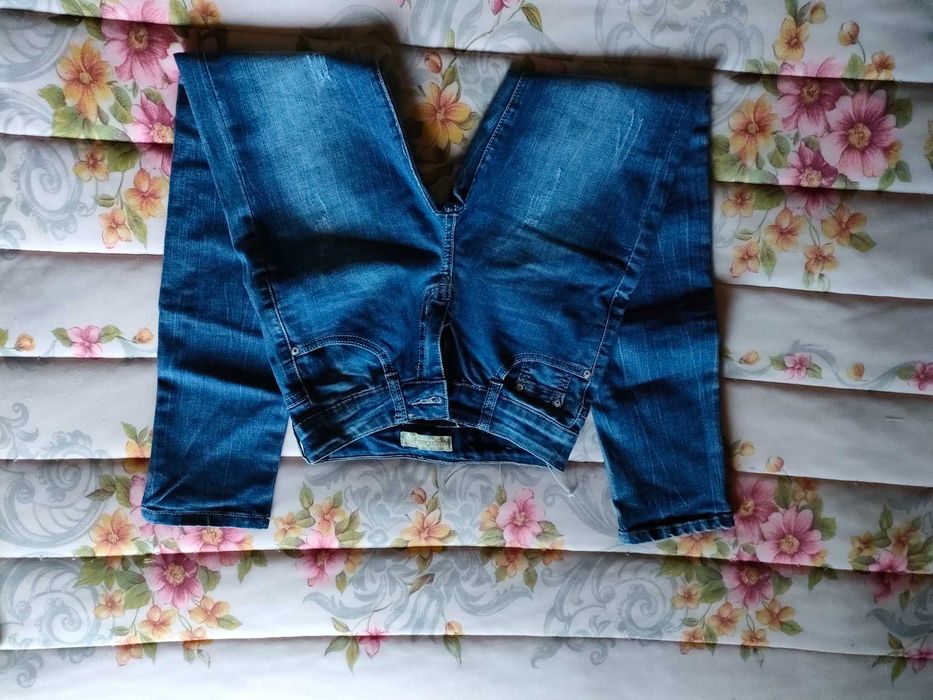 Roupa de criança : rapariga