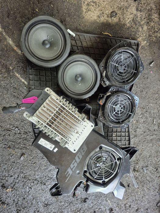 Zestaw nagłośnienie bose audi a3 8p 3d głośnik wzmacniacz subufer