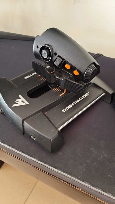 Joystick Thrustmaster Joystick T.16000M Hotas