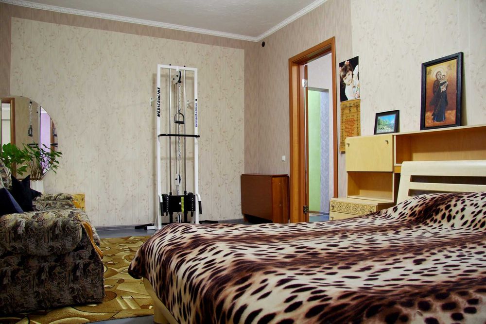 Продам великолепный дом в Диевке 1.