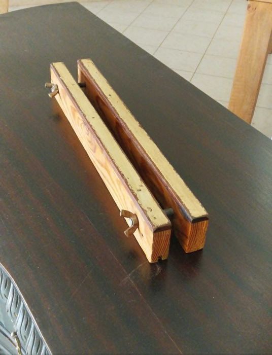 Antiga Prensa de Encadernação, Funcional, RESTAURADA! Peça Utilitária ou Meramente Decorativa!