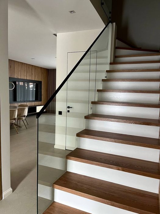 Оренда трикімнатного таунхауса New Village