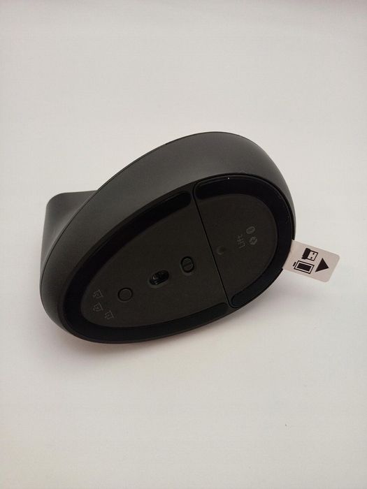 Bezprzewodowa Mysz LOGITECH Lift Grafitowy