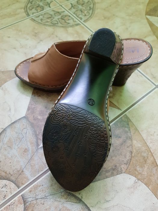 Buty damskie Lasocki