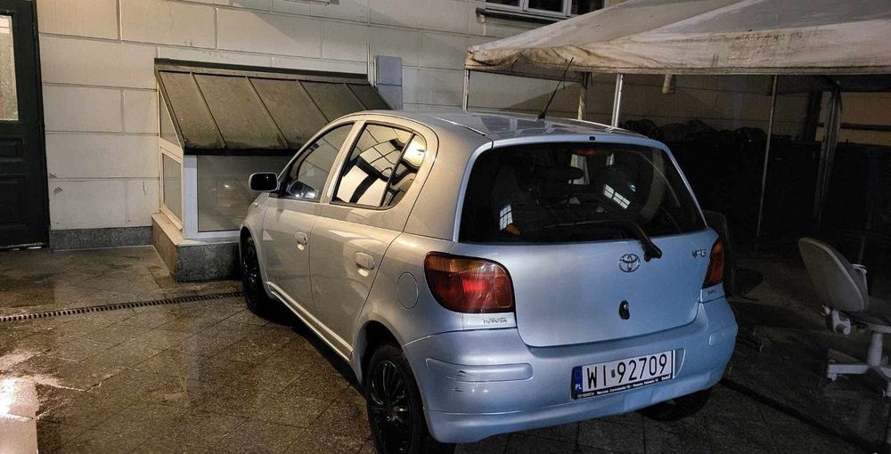 Sprzedam toyotę yaris