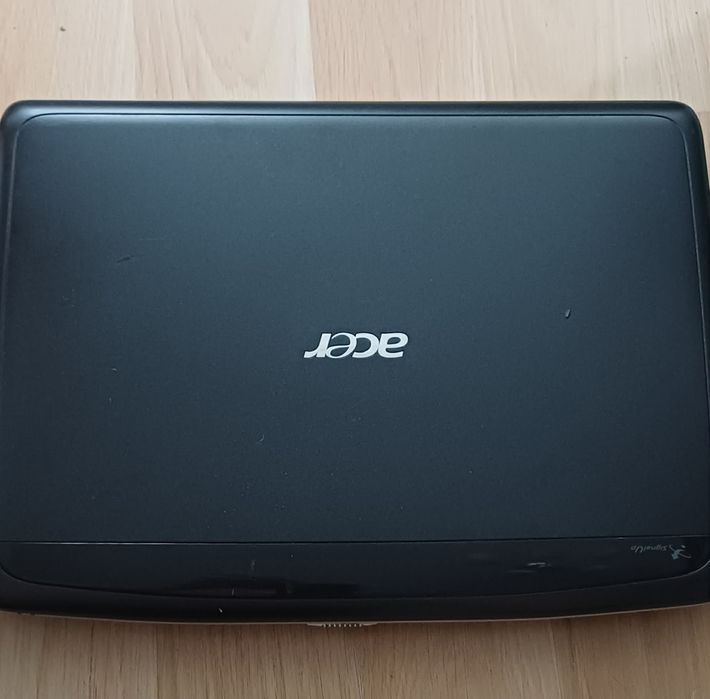 Złom komputerowy laptop 5 sztuki HP Toshiba Acer