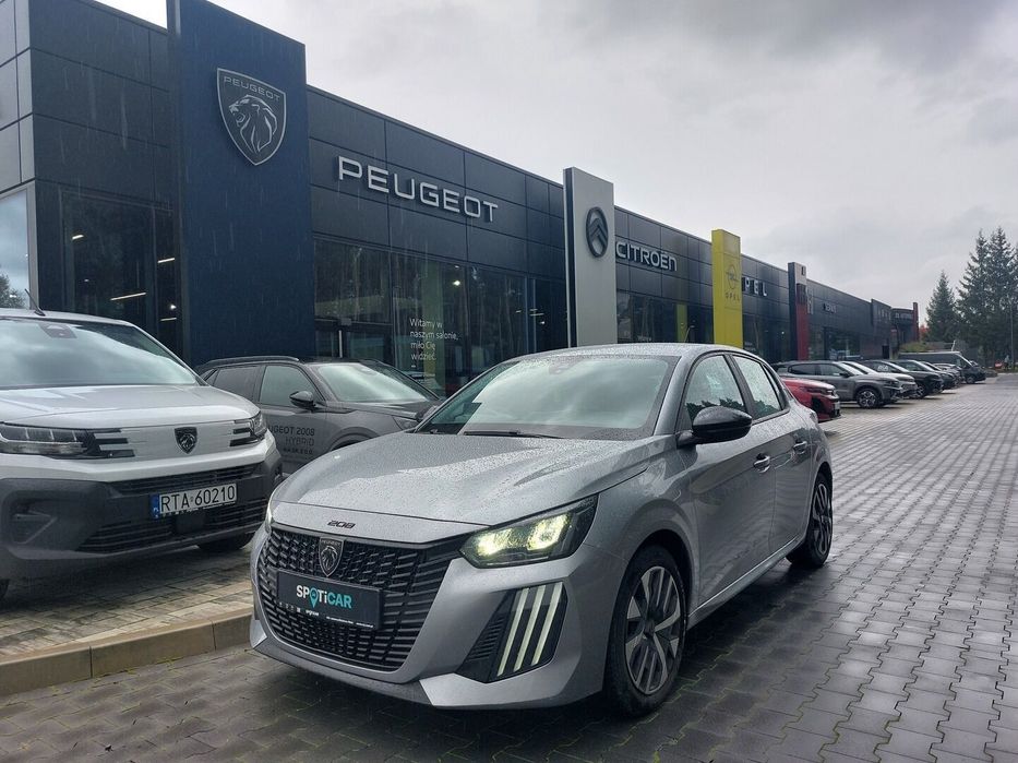 Peugeot 208