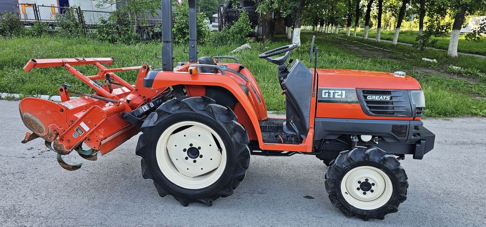 Kubota GT21 Мінітрактор Трактор