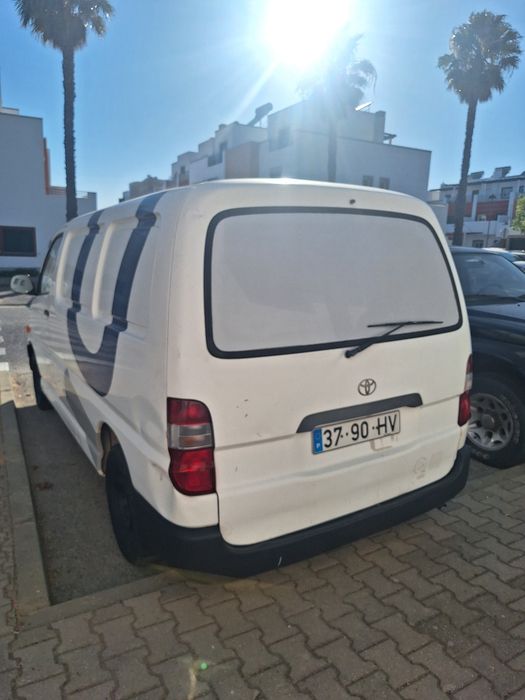 Carrinha Toyota Hiace