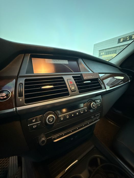 bmw x5 e70 2007 3.0 бензин