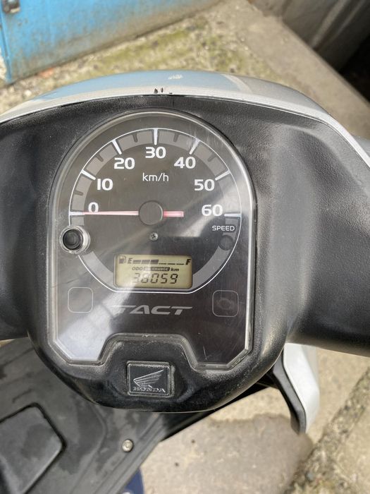 Honda Tact AF-75 2016
23000 
Торг уместен