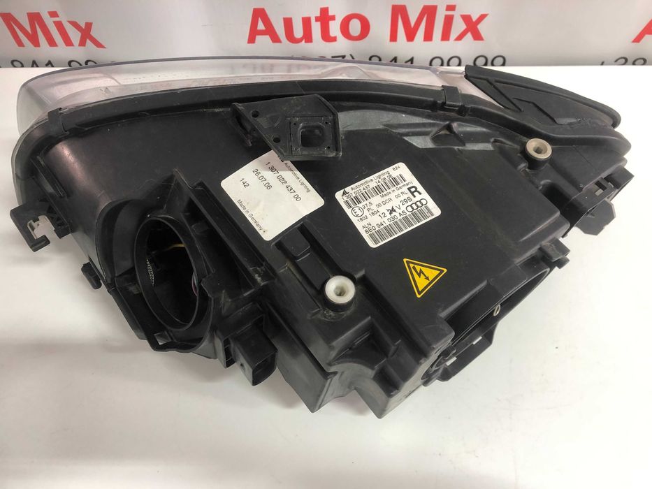 Фара Audi A4 B7 Xenon 8E0941030