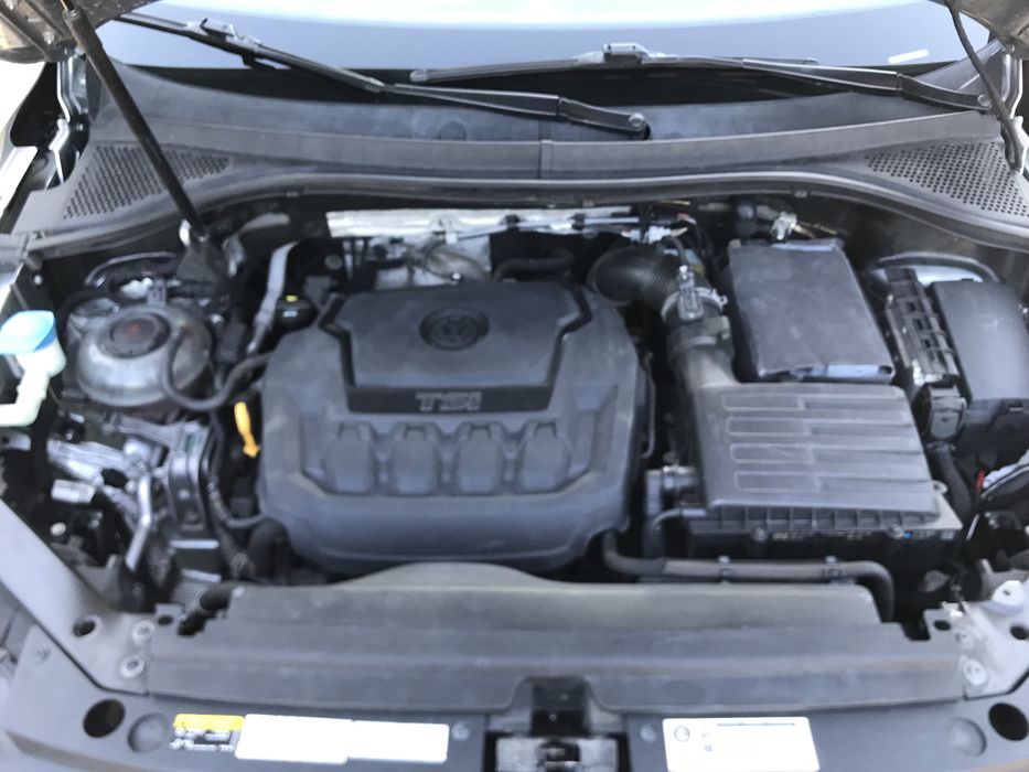 Продам VW Tiguan Sel R-line