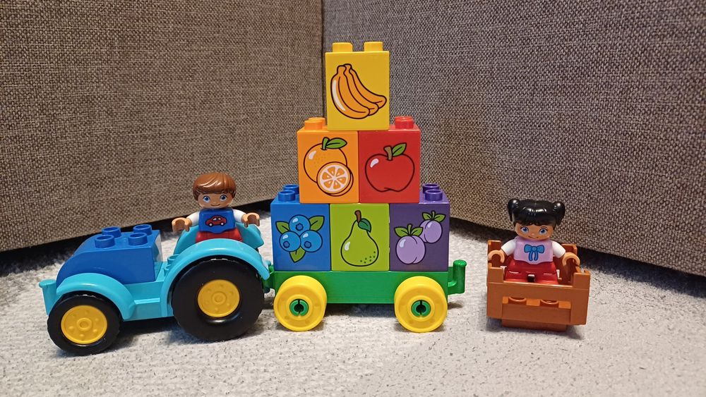 Lego duplo traktor