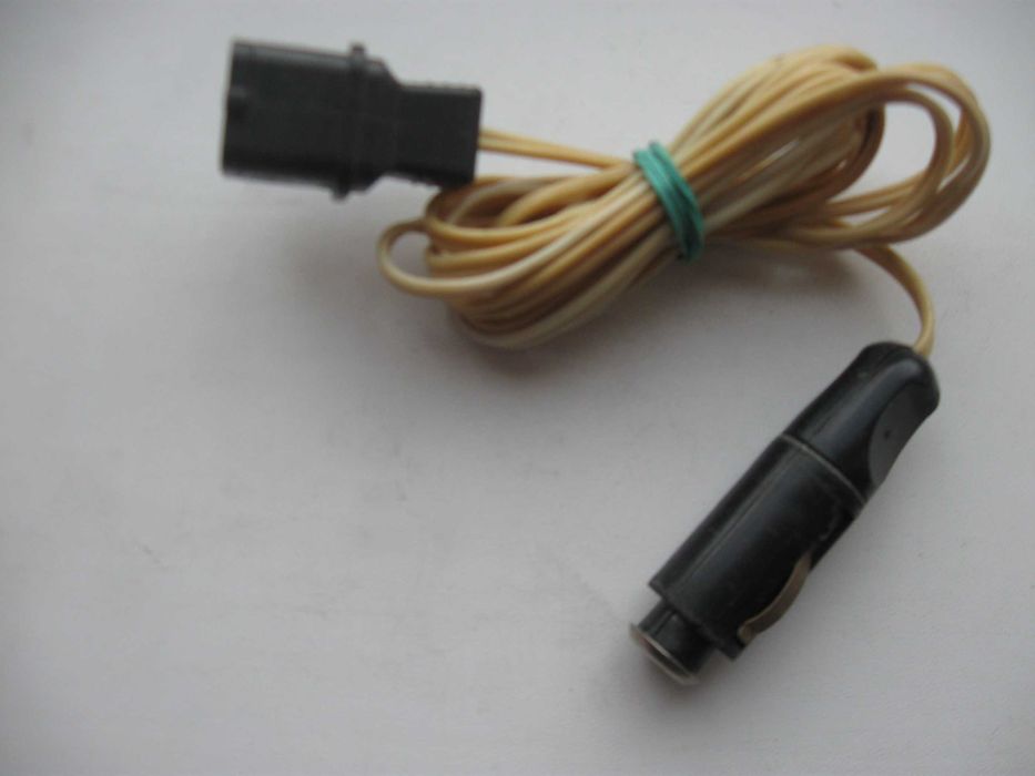 Блок питания А-1,рабочий.\\Шнур для телевізора в авто.