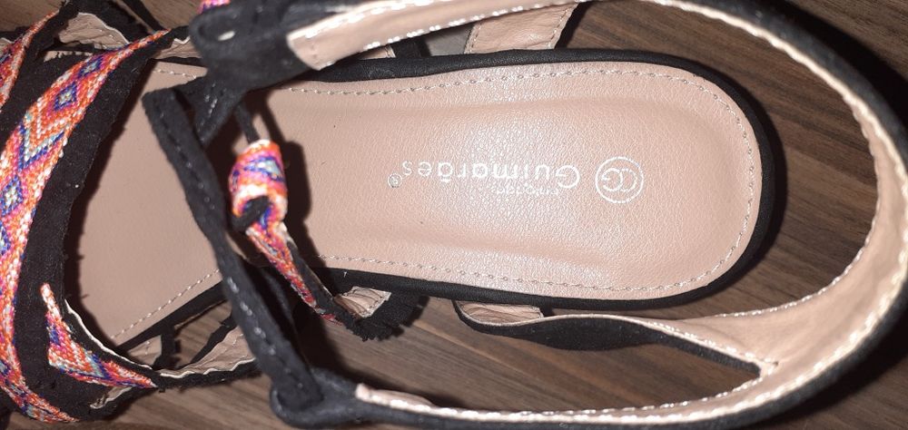 Sandálias calçado Guimarães