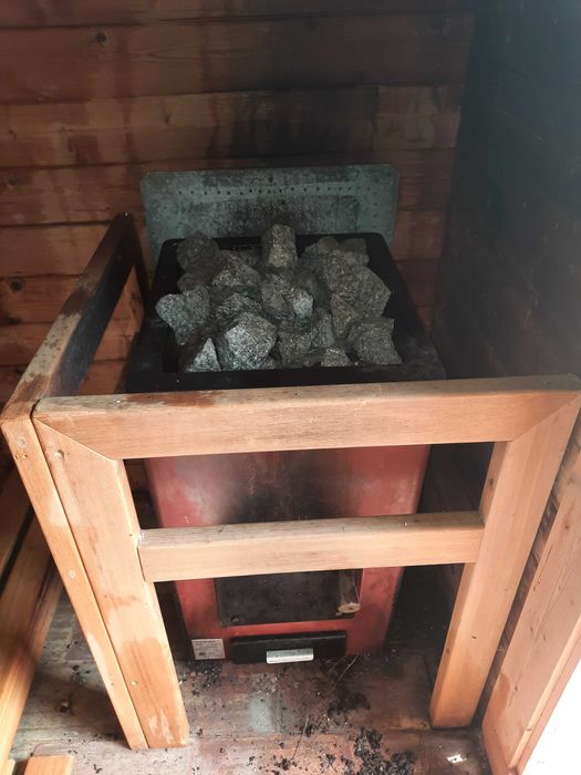 Sauna "Knüllwald Helo" de Alemanha, 2m x 2m, com forno