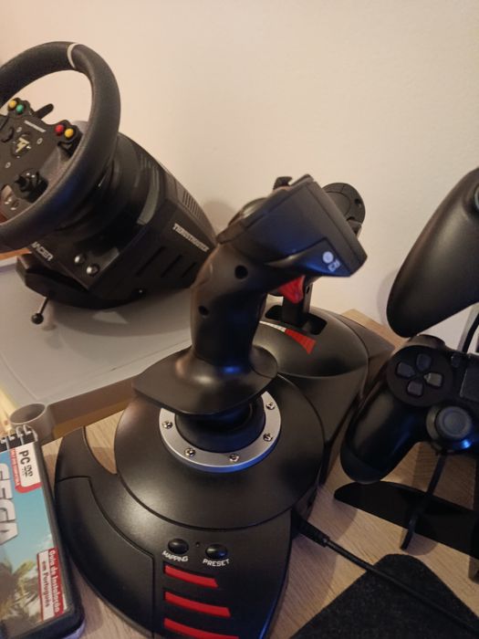 Thrustmaster T-Flight Hotas X