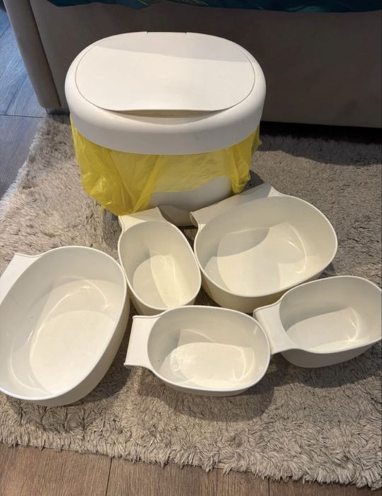 Przewijak ikea Sniglar z mata do przewijania i pojemnikami