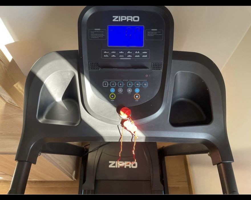 Bieżnia  elektryczna ZIPRO TEKNO