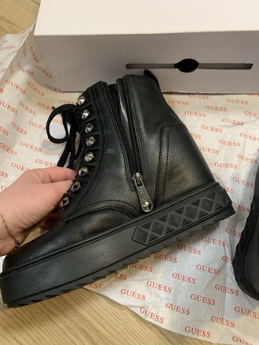 Buty Guess rozmiar 37
