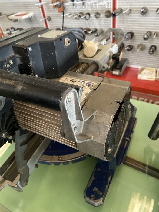 Serras de 1/2 esquadria usadas