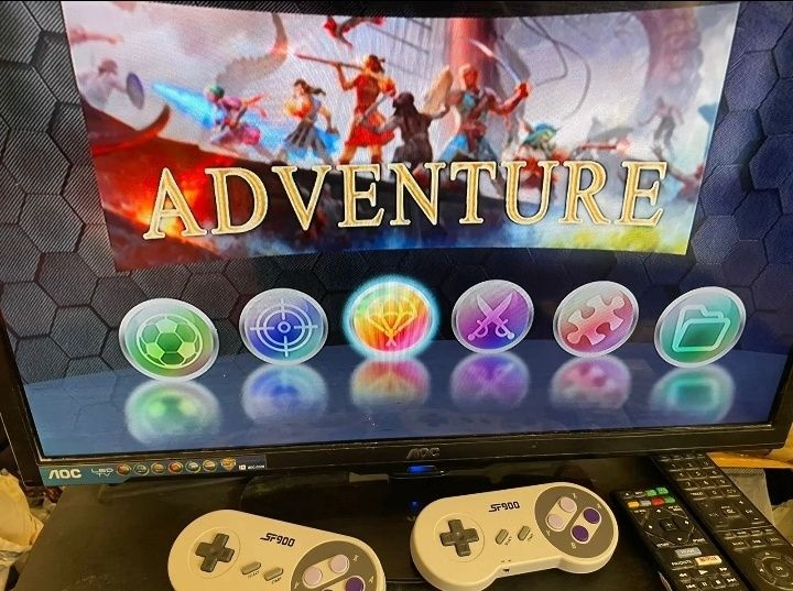 Consola Jogos Retro com 5000 jogos + 2 comandos sem fios